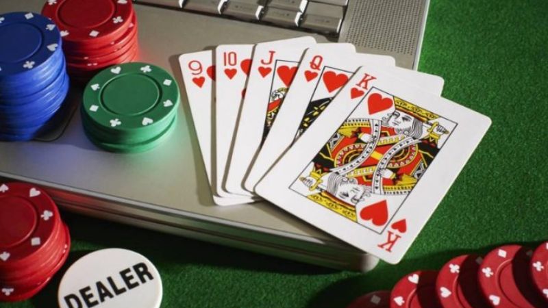 Tìm hiểu chi tiết khái niệm thùng phá sảnh Poker